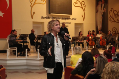 Soner Arıca, 1000 Kadın Korosu için İzmit’te