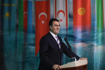 Dündar’a bir destek de ÜLKEV’den