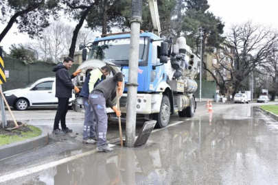 BUSKİ’den mazgal temizliği