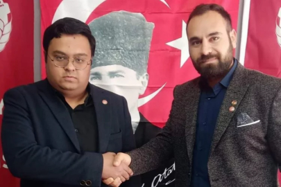 CHP’den 2 haftada 2 kez istifa etti