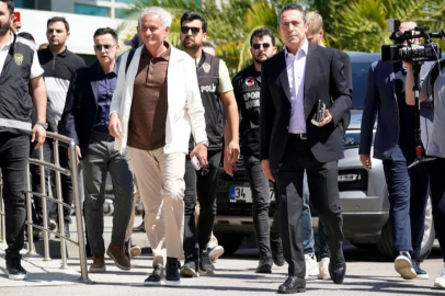 Jose Mourinho, Fenerbahçe için İstanbul'da