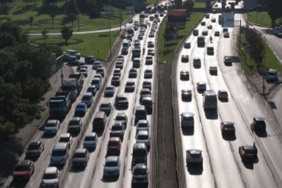 Okullar açıldı, Bursa'da yollar tıkandı