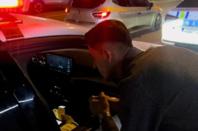 Bursa'da alkollü arkadaşını kurtarmaya gitti o da ehliyetsiz ve alkollü çıktı