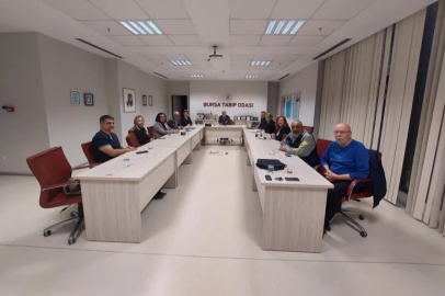 Bursa'da radyoloji görüntülemelerindeki taşeronlaşma tartışıldı