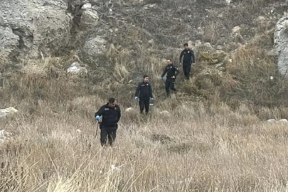 Kan donduran olay! Boş arazide bebek cesedi bulundu