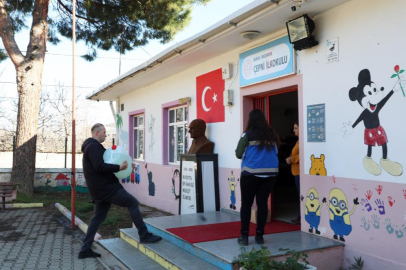 Mudanya Belediyesi'nden öğrencilere çifte destek