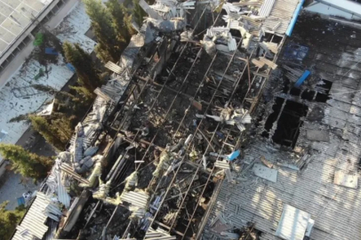 Bursa'da patlama sonucu yanan fabrika havadan görüntülendi