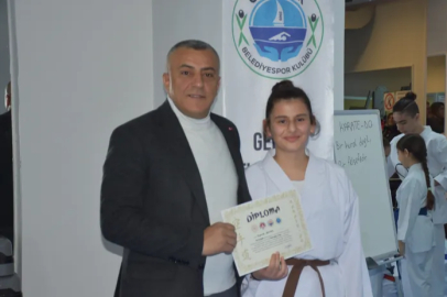 Gemlik Belediye Spor Kulübü'nde kuşak töreni coşkusu