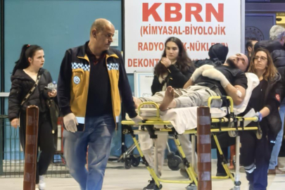 Bursa'da kediden korkarak camın üzerine düşen genç yaralandı