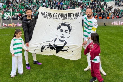 Bursa'da felçli direksiyon başına geçti... 3 genci ezdi, kaçtı alkollü çıktı