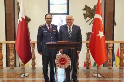 Bakan Güler Katar Genelkurmay Başkanıyla buluştu