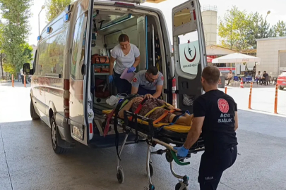Bursa'da traktörün altında kalan yaşlı kadın ağır yaralandı