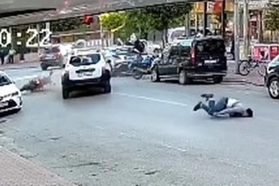 Bursa’da motosiklet kazası: Metrelerce havaya fırladı