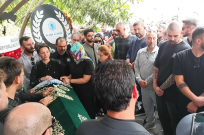 Güllü son yolculuğuna uğurlanıyor
