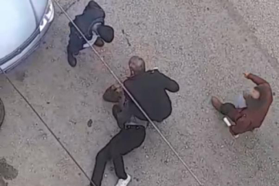 Bursa’da taciz iddiası ortalığı karıştırdı: Aile dükkanı bastı