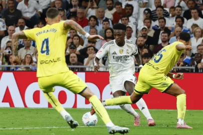 Real Madrid maç fazlasıyla liderliğe yükseldi