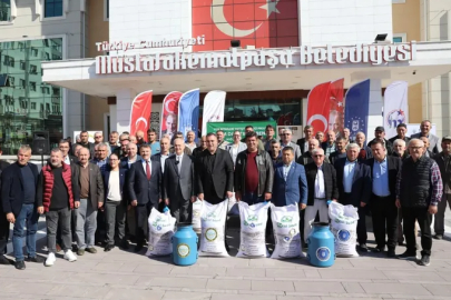 Büyükşehir ile tarlalar bereketleniyor