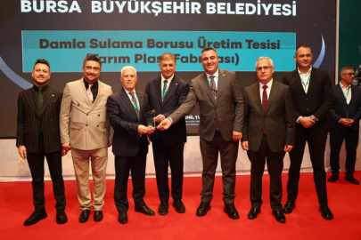 Büyükşehir'in çiftçi ve çevre dostu yatırıma anlamlı ödül