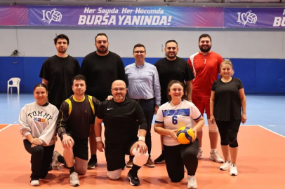 Nilüfer Belediyesi çalışanları filede ter döktü