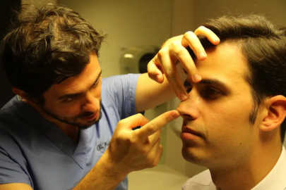 Mükemmelliyetçi beklentiler estetik bağımlılığına yol açabiliyor