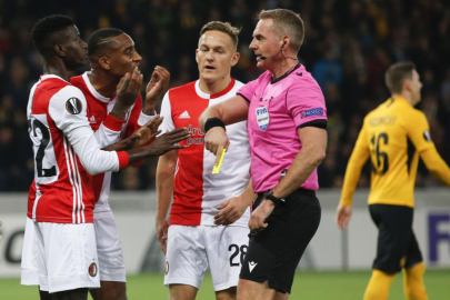 Fenerbahçe - Stuttgart maçını Jakob Kehlet yönetecek