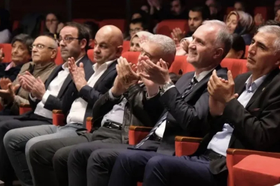 İnegöl'de tiyatro keyfi: “Komşu Köyün Delisi” 24 Ekim'de sahne alıyor