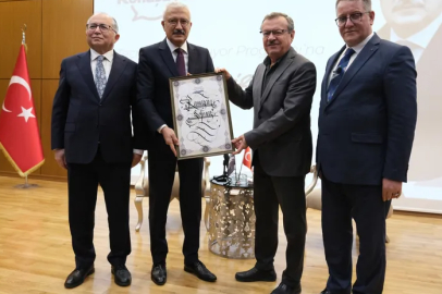 Mudanya Üniversitesi’nde başarı ve mücadele konuşuldu