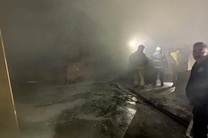 Bursa'da mobilya imalathanesinde korkutan yangın