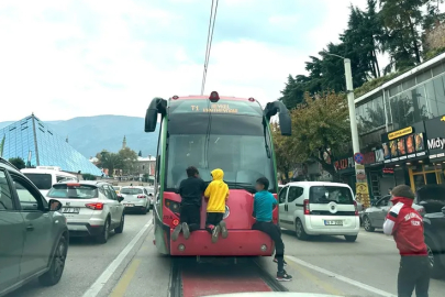 Bursa'da tehlikeli yolculuk