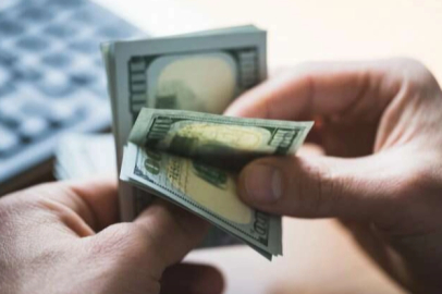 Serbest piyasada döviz fiyatları