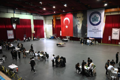 Türkiye'nin en çirkin robotları sahneye çıktı