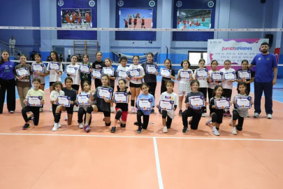 Büyükşehir Belediyesi Kış Spor Okulları sertifikalarını dağıttı