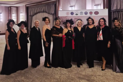 Türk Kadınlar Birliği, Cumhuriyetin 102. yılını kutladı