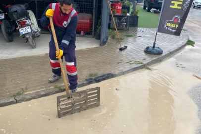 İnegöl Belediyesi’nden yağış öncesi rögar temizliği seferberliği
