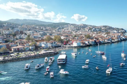 Mudanya'da Cumhuriyet coşkusu denize taştı