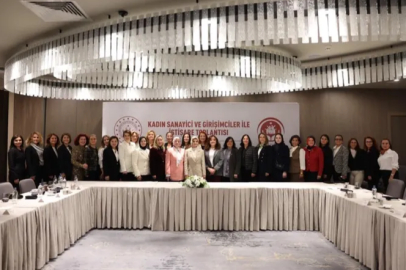 Bakan Göktaş, Bursa'da kadın sanayici ve girişimcilerle buluştu