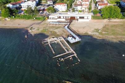 Bazilikada 2 bin yıllık beddua görenleri hayrete düşürdü