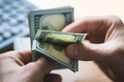 Serbest piyasada döviz fiyatları