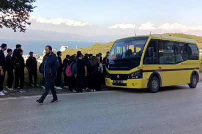 Bursa'da okul yolunda çile: Öğrenciler korkuyla gidip geliyor
