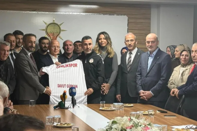 Gemlik'te AK Parti'ye 800 yeni üye katıldı