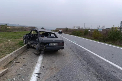 Bursa'da trafik kazası: 1 ölü, 2 yaralı