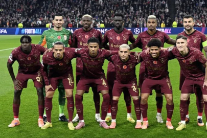 Galatasaray, Ajax'ı deplasmanda yenen ilk Türk takımı oldu