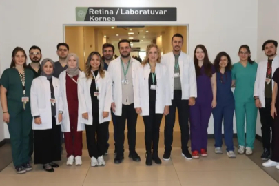 Bursa'daki 5 kişi, dünyaya yeni gözleriyle 'merhaba' dedi