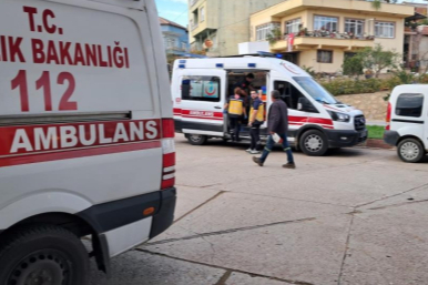 İznik’te 8 işçi tavuklu pilavdan zehirlendi