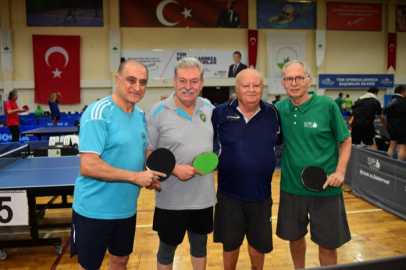 Bursa Veteran Masa Tenisi Turnuvası sona erdi