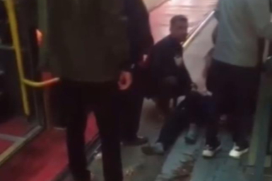 Bursa'da 9 yaşındaki çocuğa minibüs çarptı