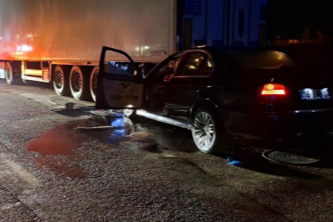 Bursa’da park halindeki TIR'a çarptı: 1 ağır yaralı