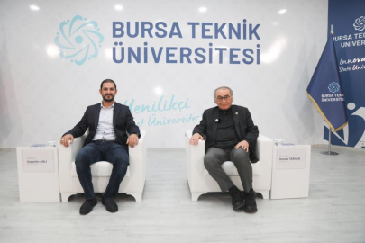 Prof. Dr. Nevzat Tarhan: "Dijital bağımlılık yeni neslin en büyük tehdidi"