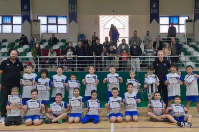 Kış spor okullarında sertifika heyecanı