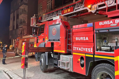 Bursa'da patlayan pelet soba kafede yangın çıkardı